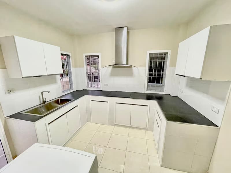 3 Bed House for Sale in San Kamphaeng