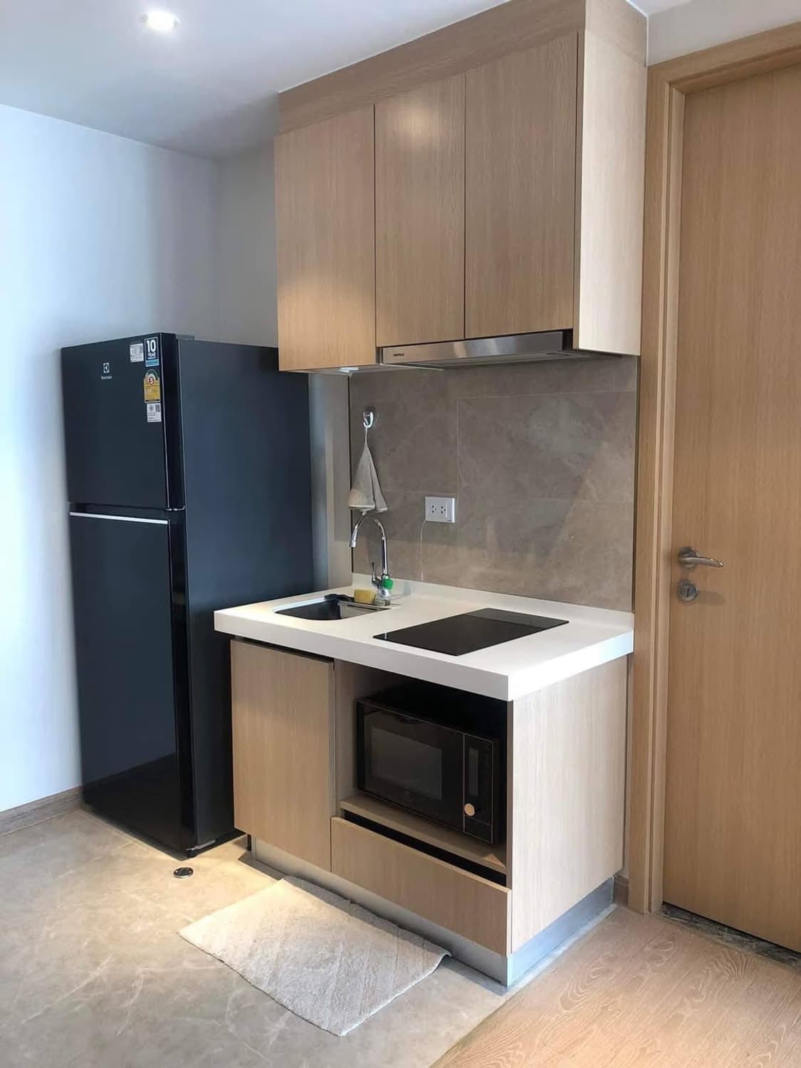 1 Bed Condo for Sale in Sathon - Image 9