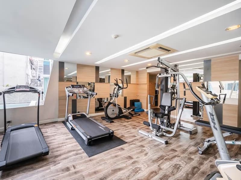 Condo for Sale at The Crest Sukhumvit 49