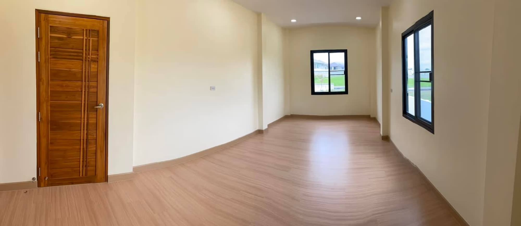 4 Bed House for Rent in Hang Dong District - Image 7
