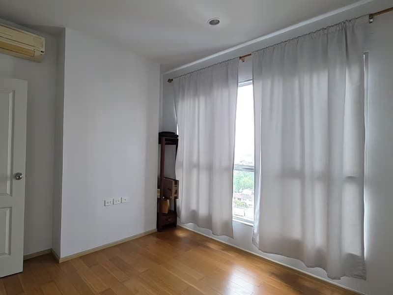 2 Bed Condo for Sale in Khlong San