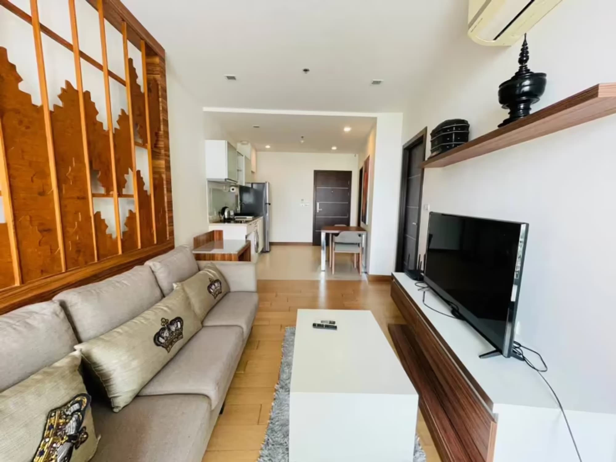 1 Bedroom Condo - Image 6