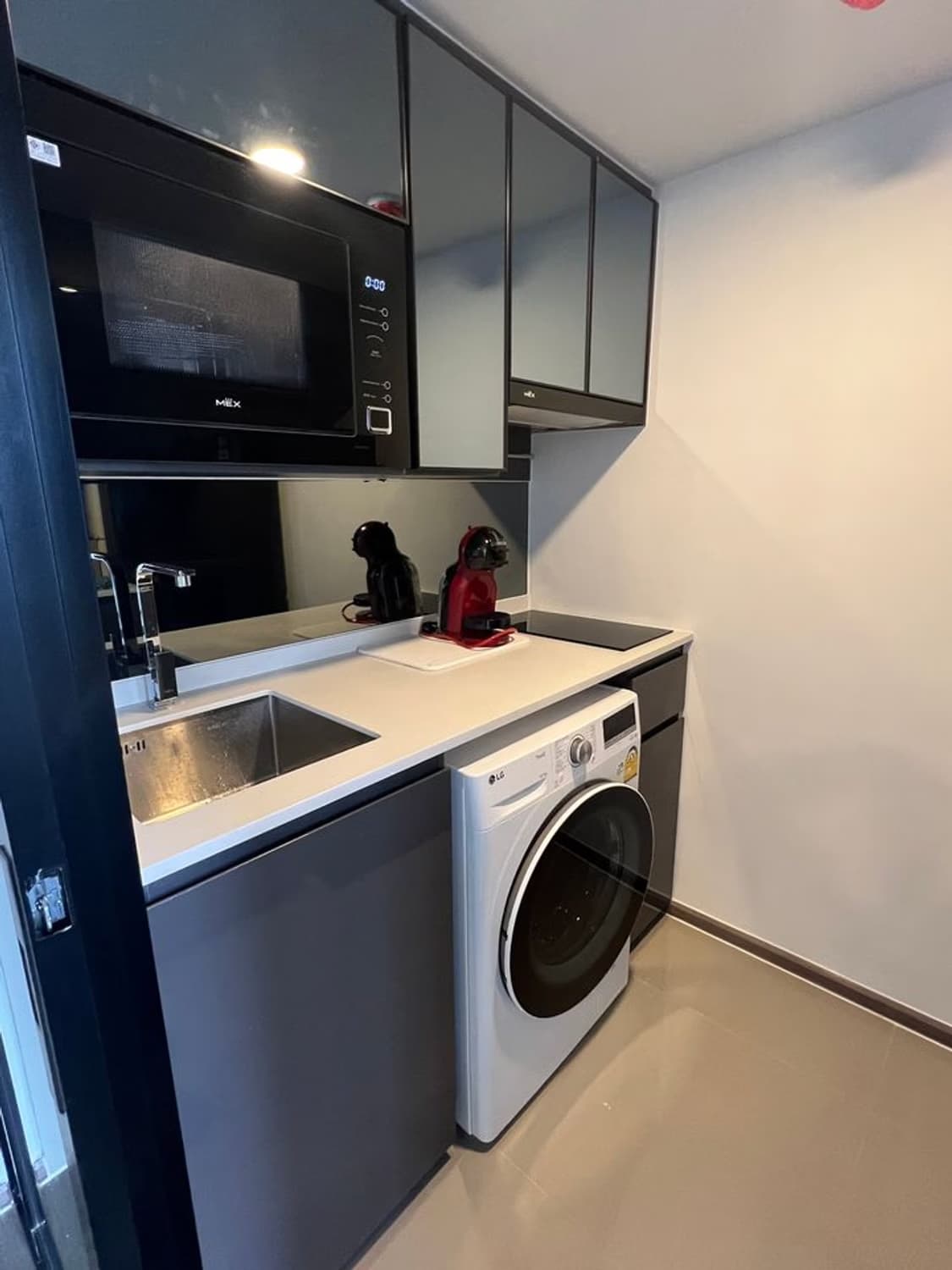  - Image 8