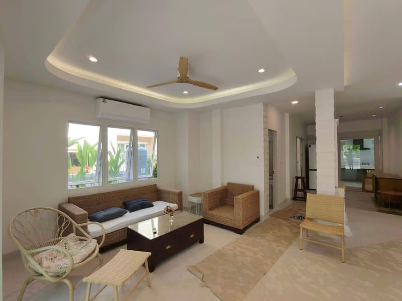 4 Bed House for Rent in Hang Dong