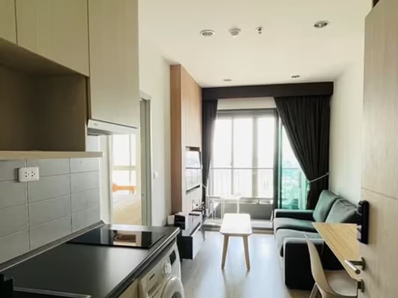 Condo for Rent at Ideo Mobi Sukhumvit Eastgate