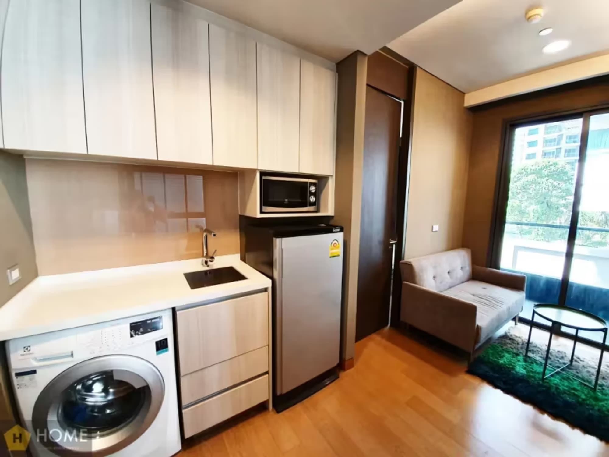 1 Bedroom Condo - Image 2