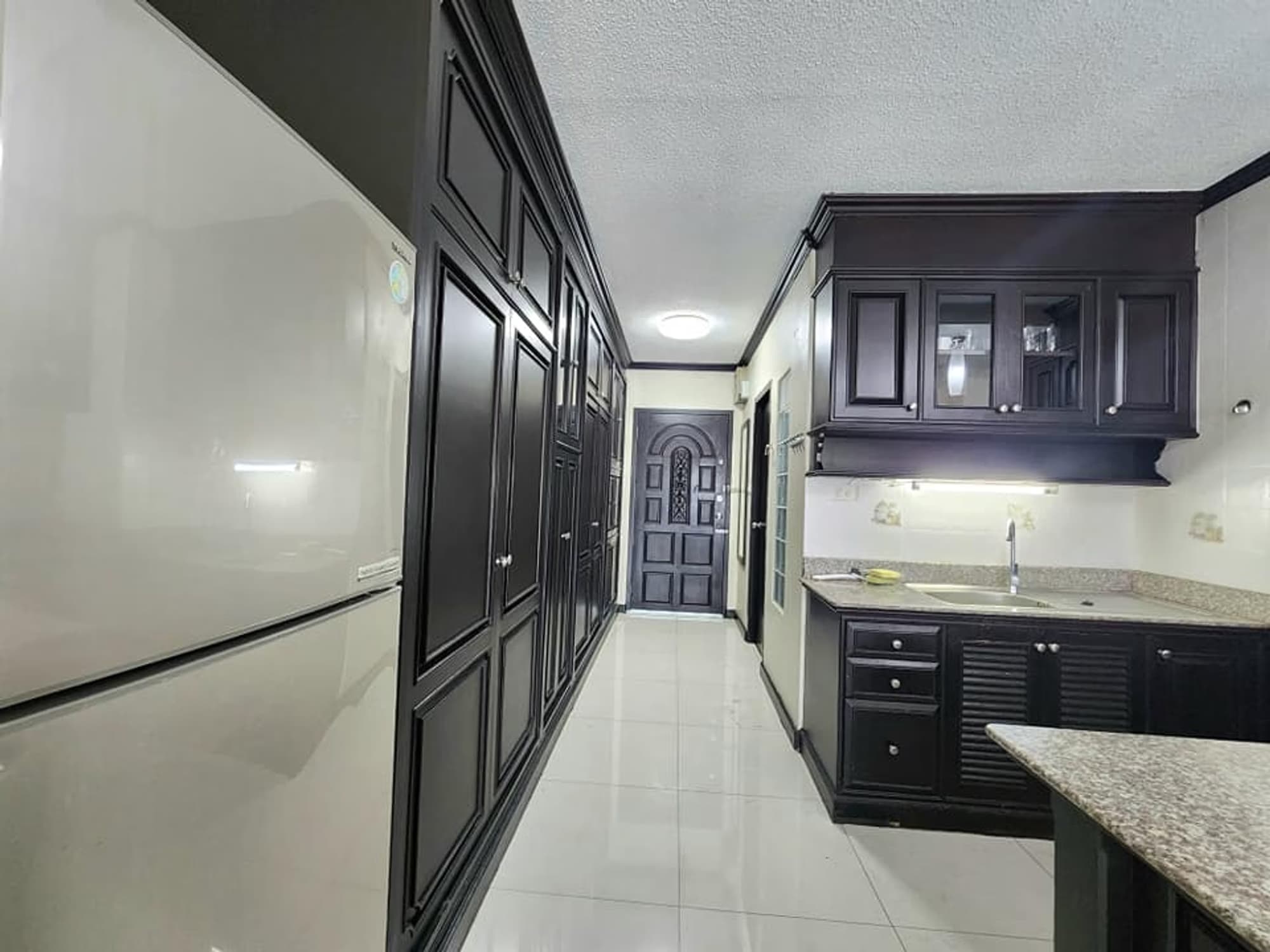 Condo for Rent at Hillside 4 - Image 13