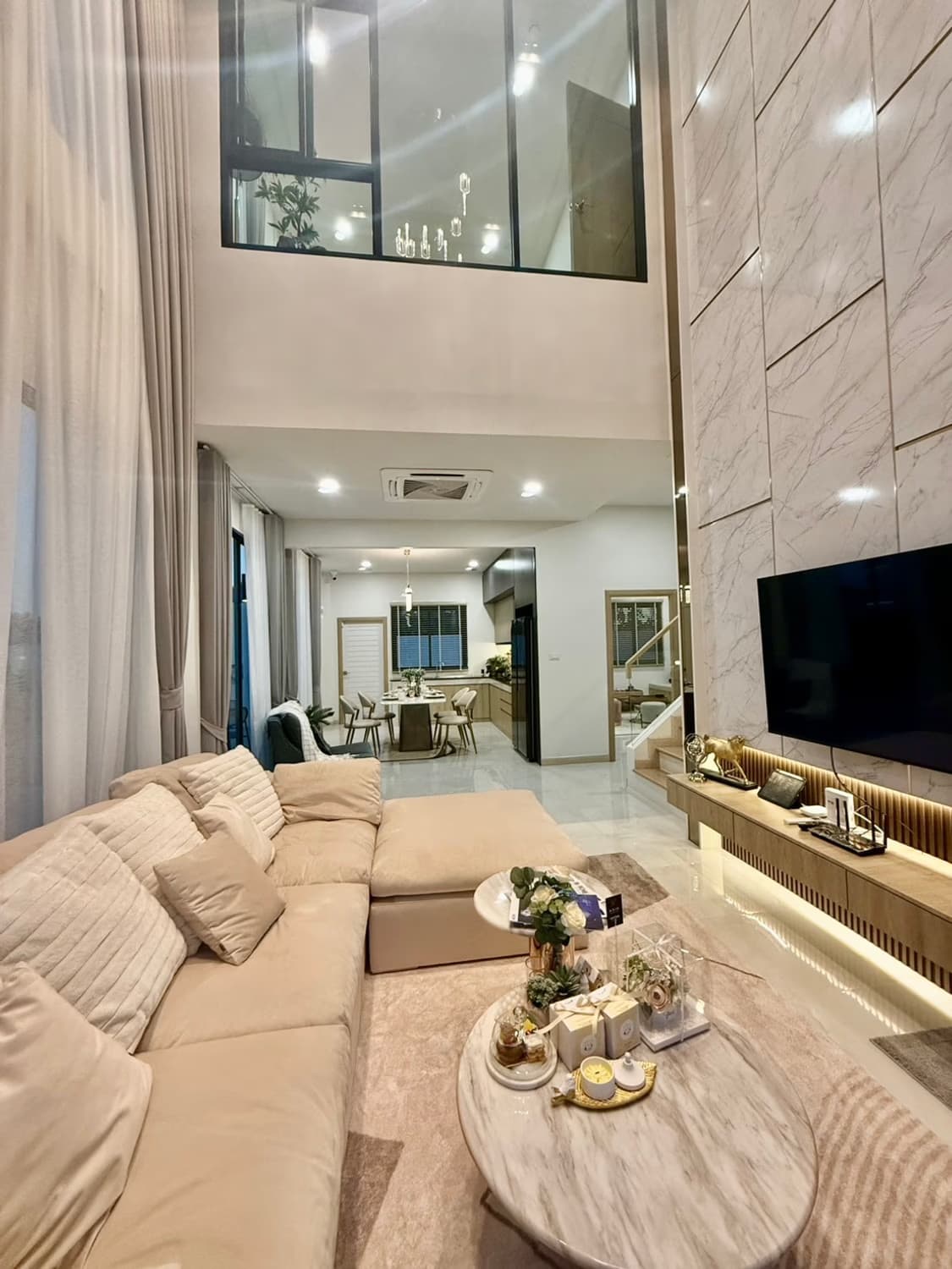 4 Bed House for Sale in Hang Dong - Image 5