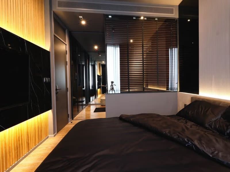 Condo for Rent, Sale at MUNIQ Langsuan