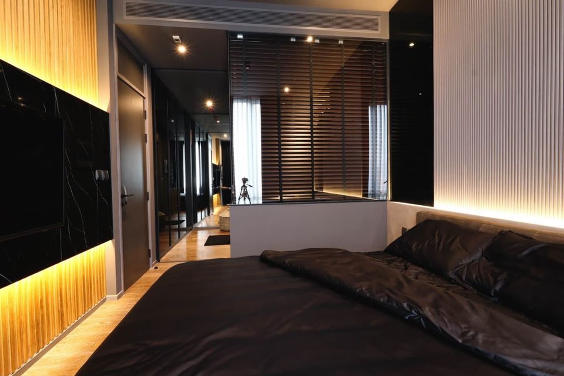  - Image 9