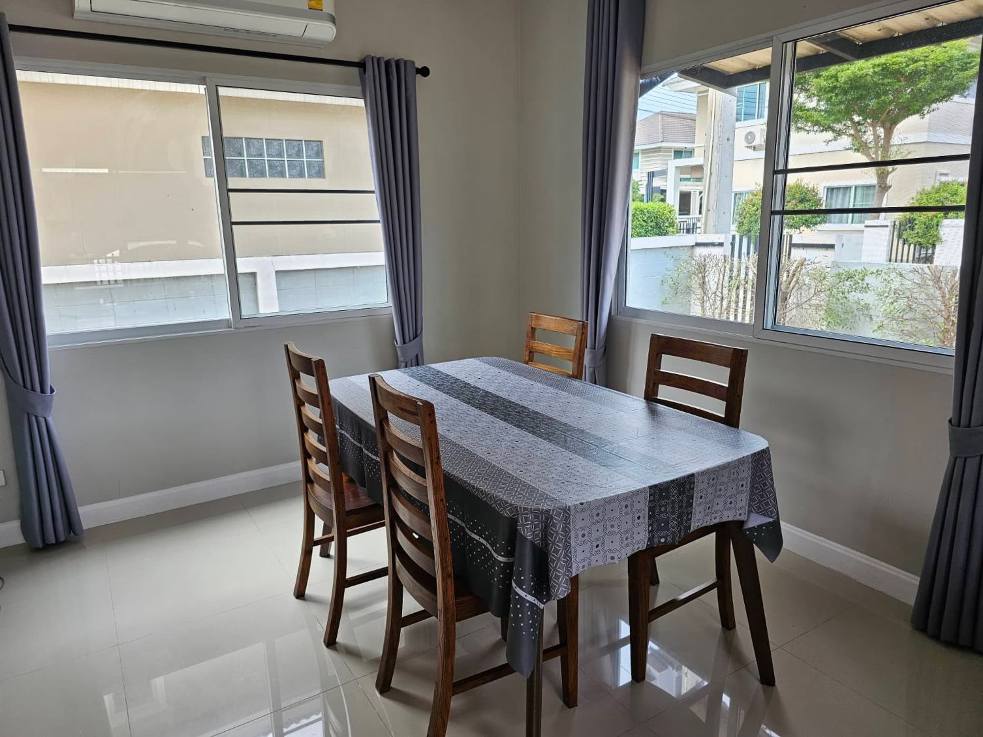 3 Bed House for Rent in Mueang Chiang Mai - Image 3