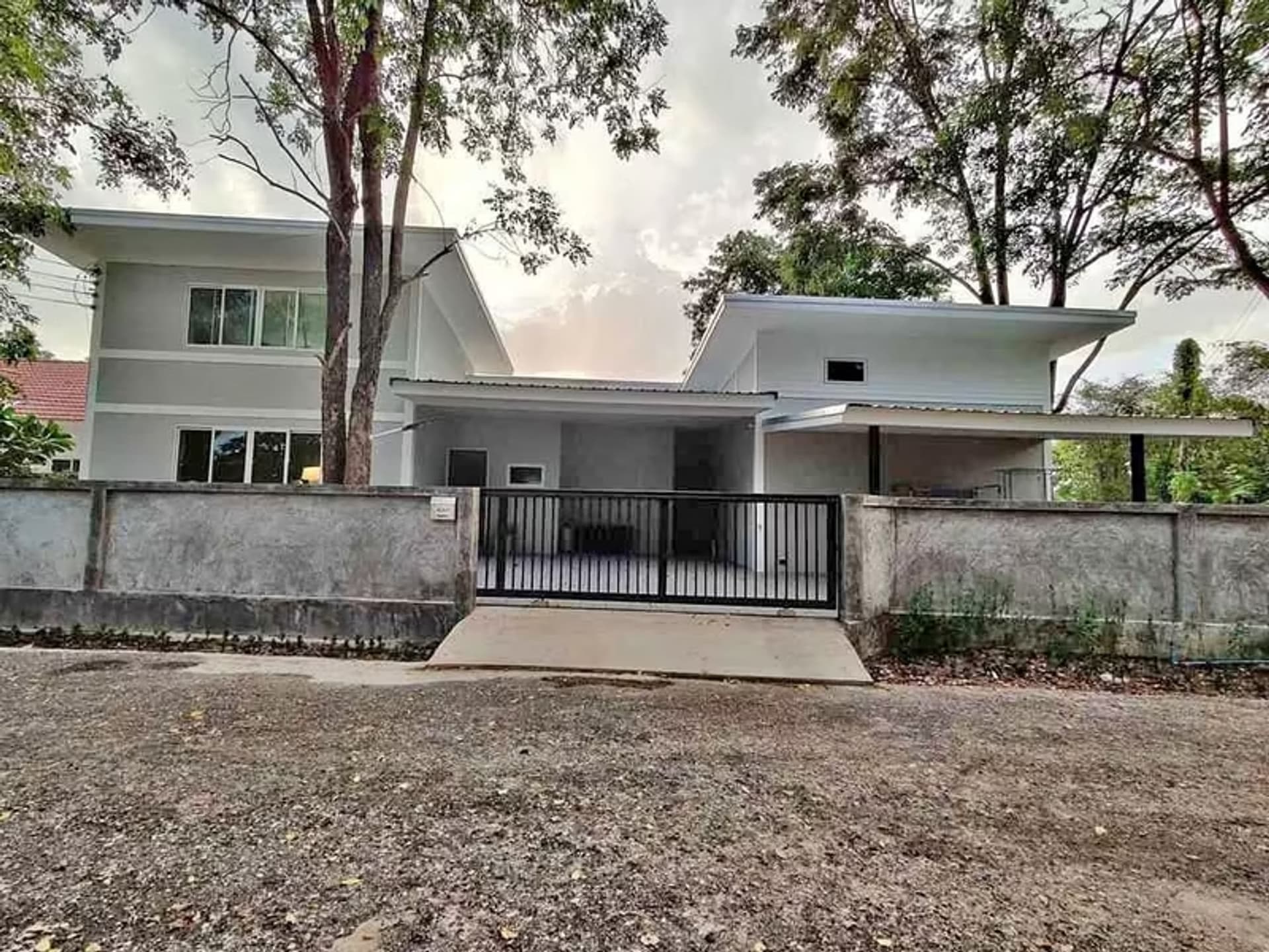  - Image 2