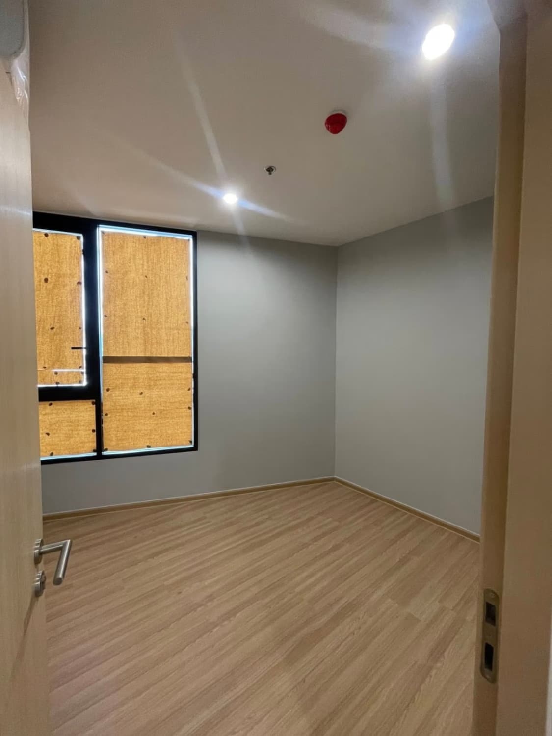 2 Bed Condo for Sale in Phra Khanong - Image 13