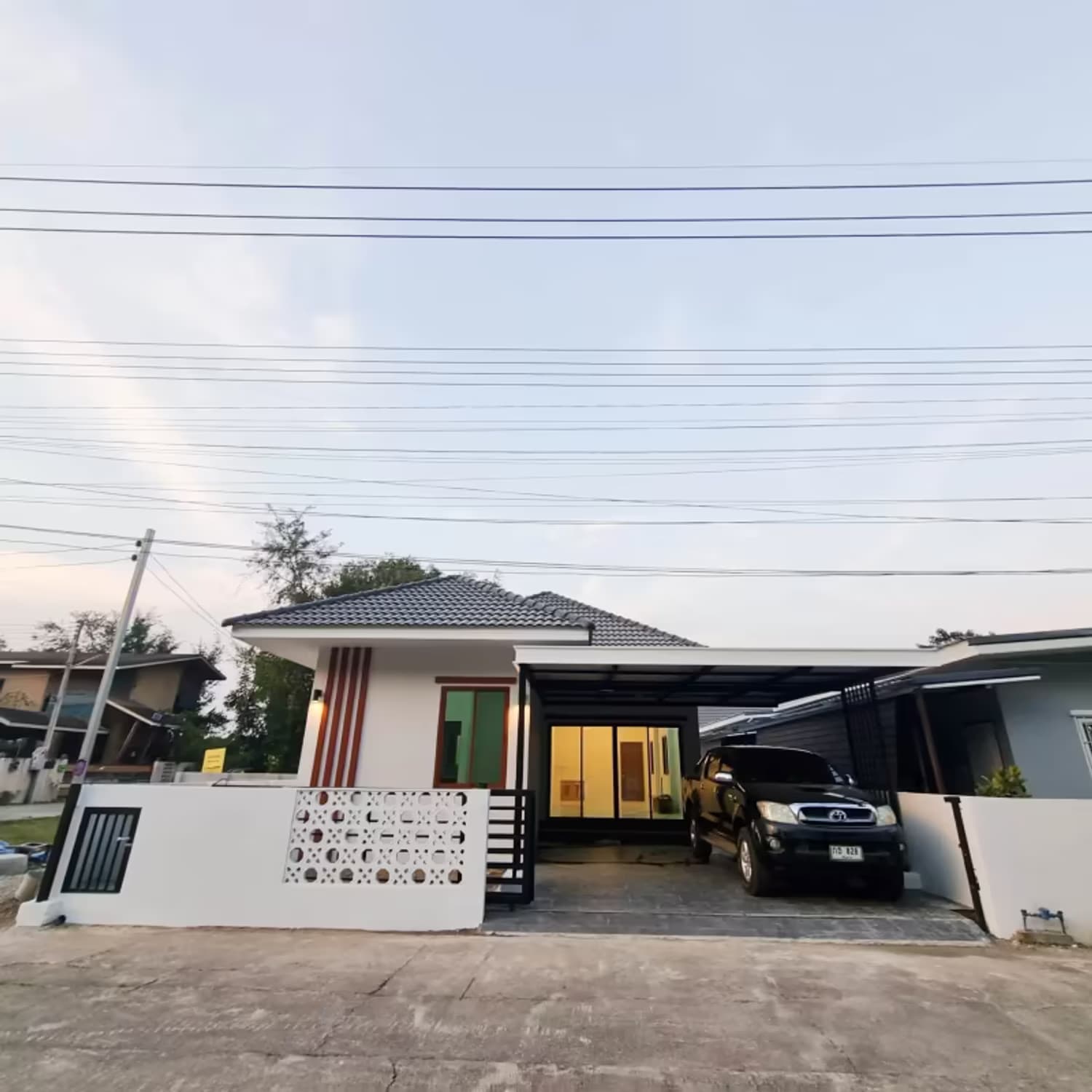 3 Bedroom House - Image 7