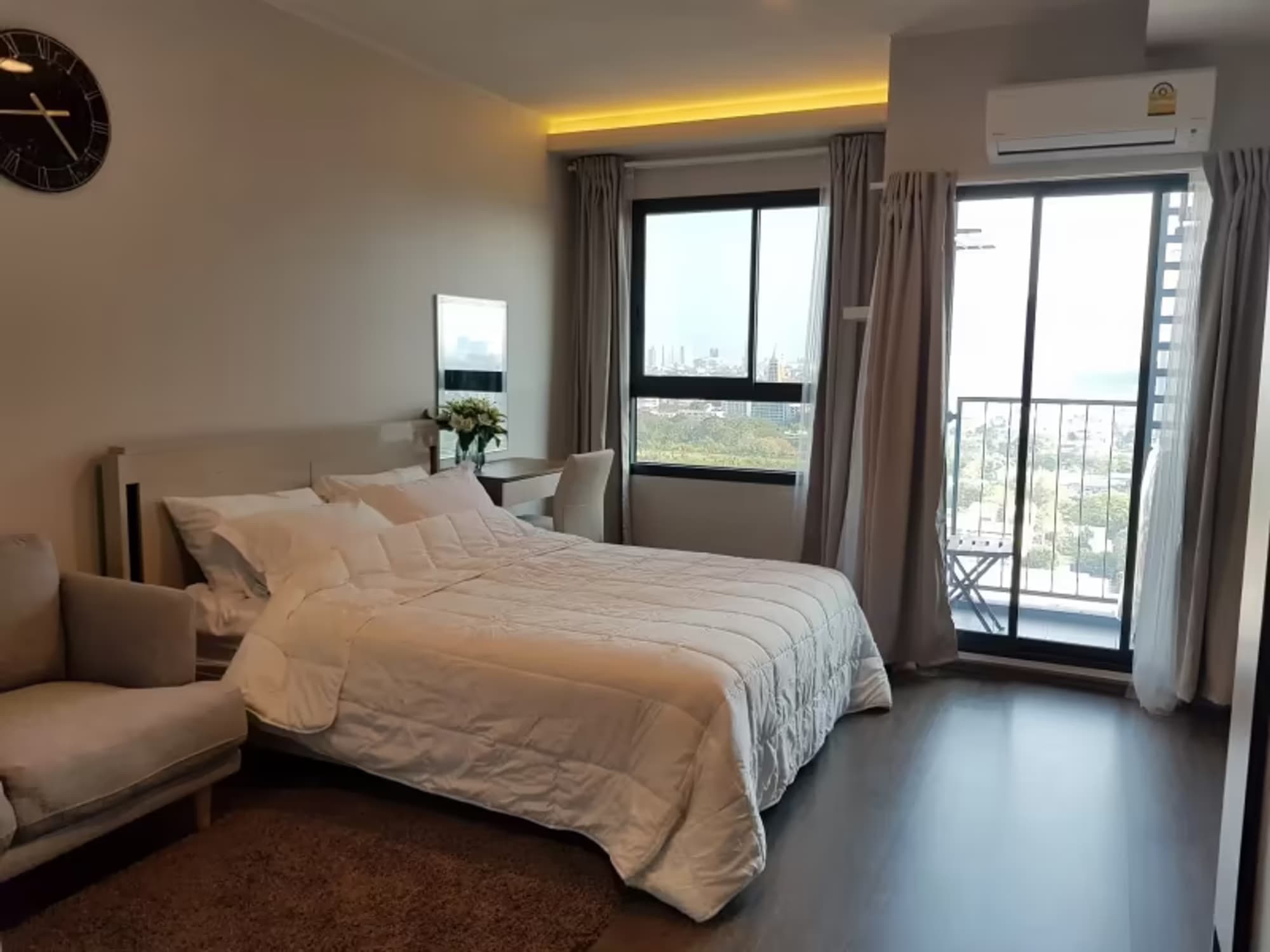 Studio for Rent/Sale in Phra Khanong - Image 3