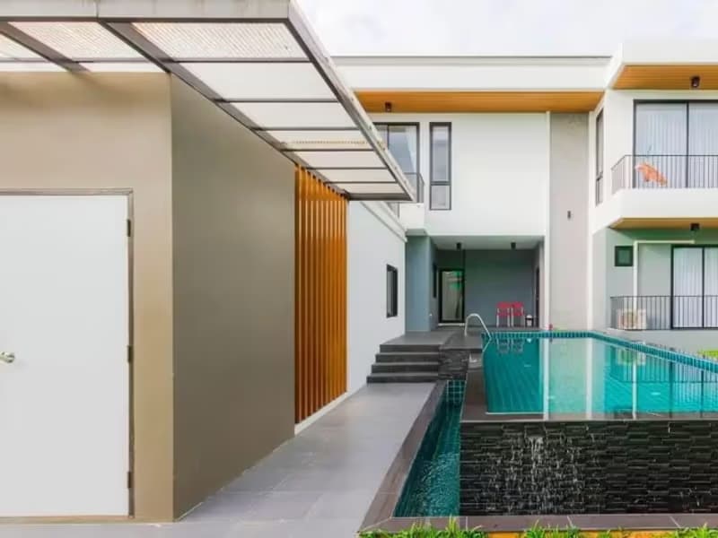 4 Bedroom House