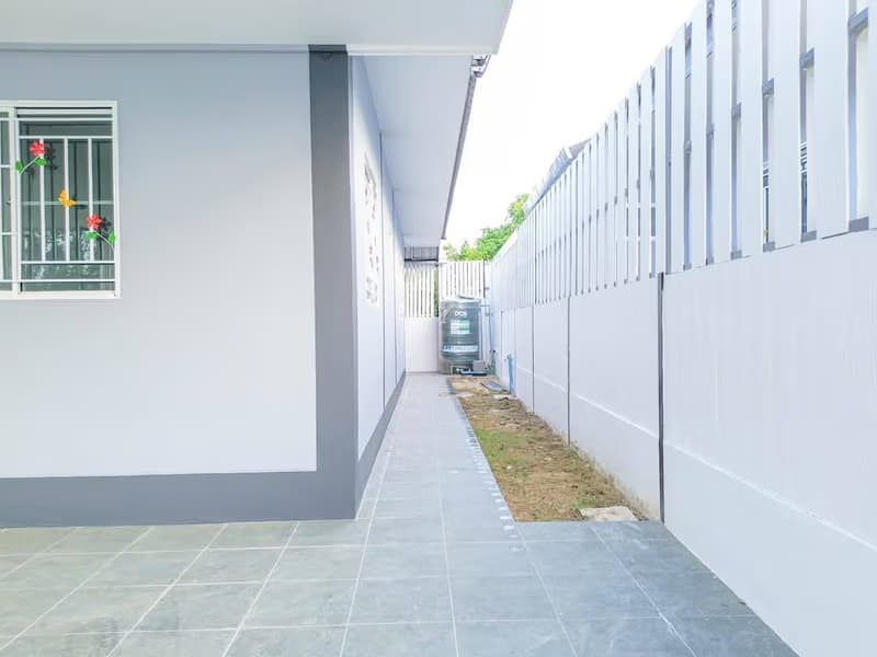 3 Bed House for Sale in Saraphi