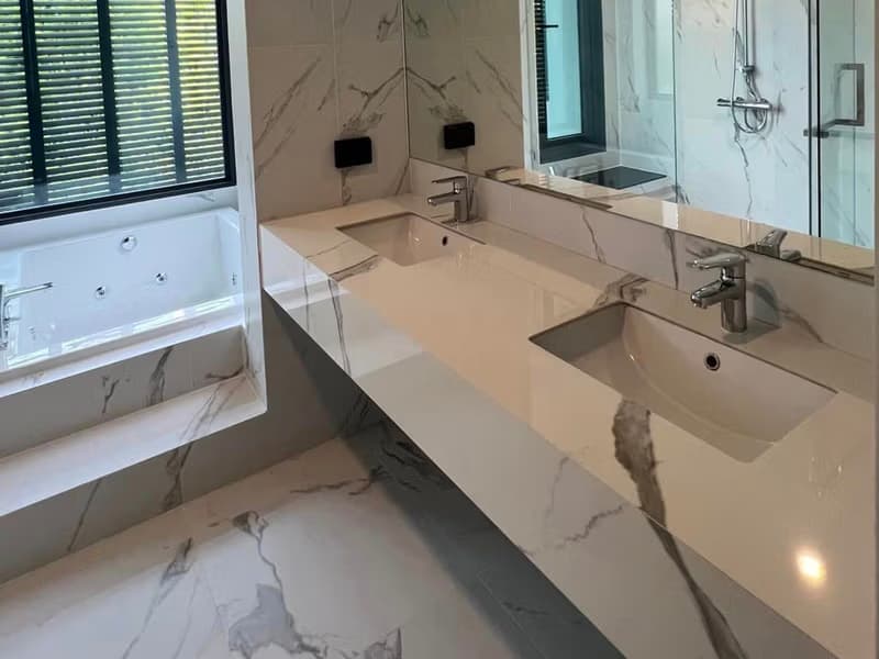 4 Bed House for Sale in Prawet