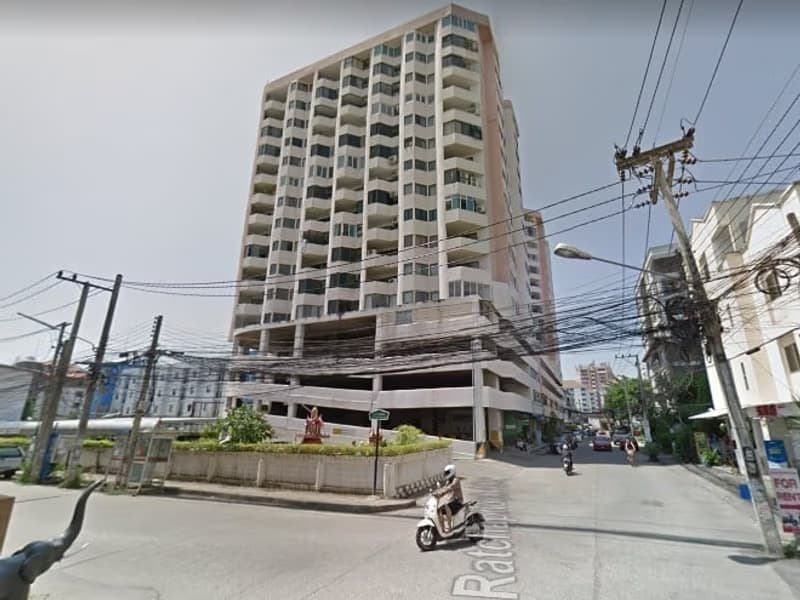 1 Bedroom Condo