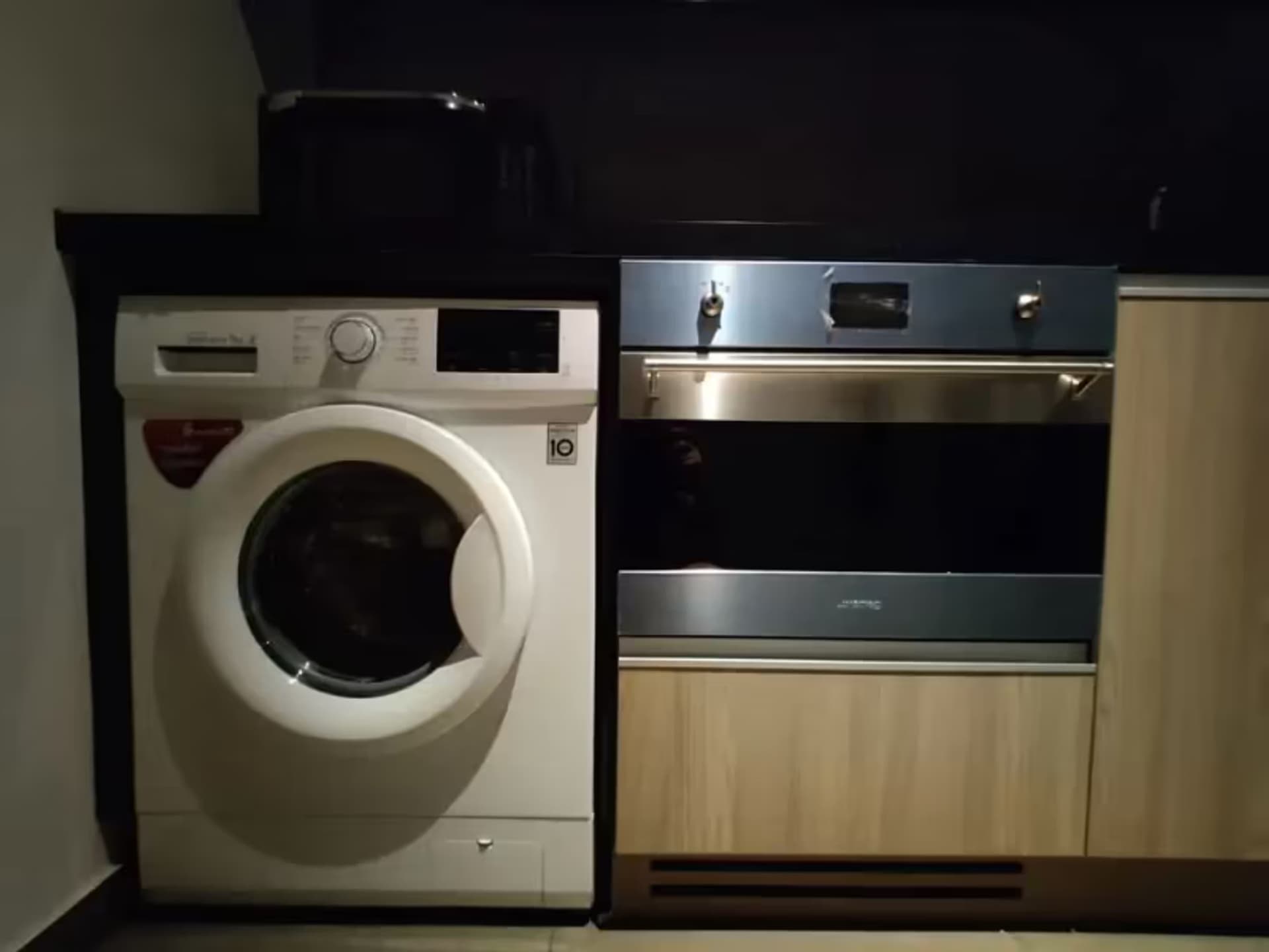  - Image 4