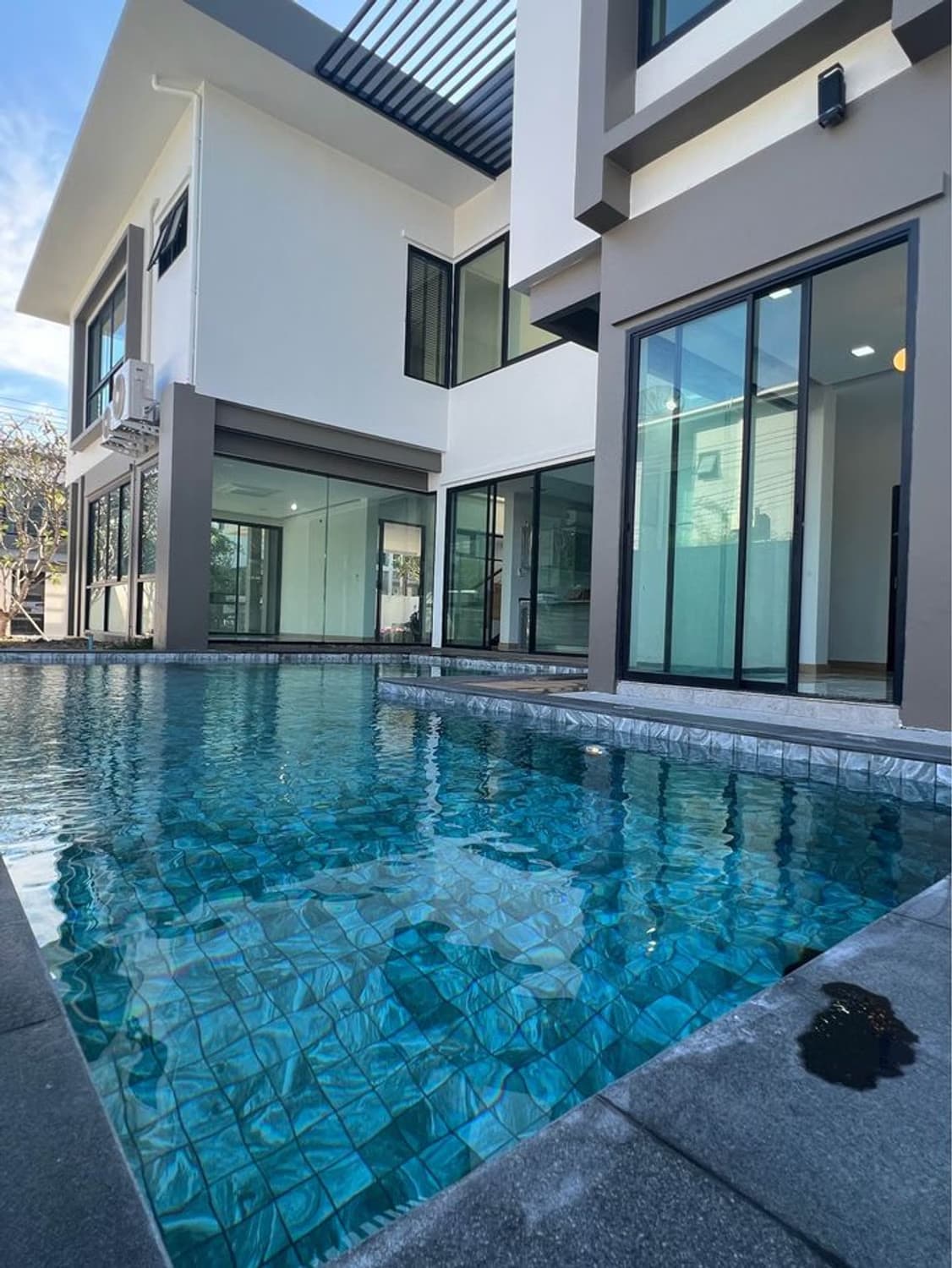 Pool villa for Sale in Chang Phueak, Mueang Chiang Mai. - Image 11