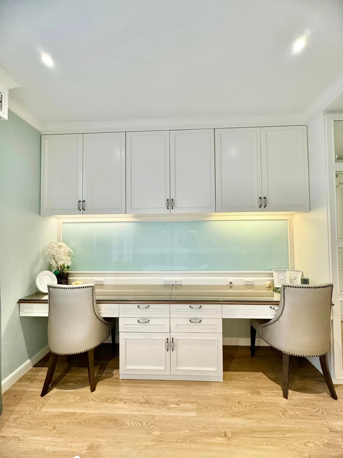 2 Bed Condo for Rent and Sale in Khlong Toei - Image 10