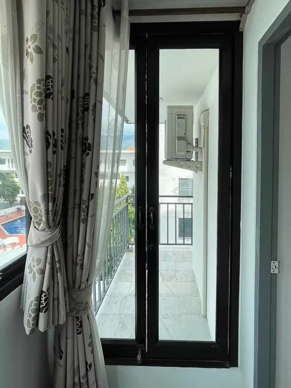 1 Bedroom Condo - Image 8