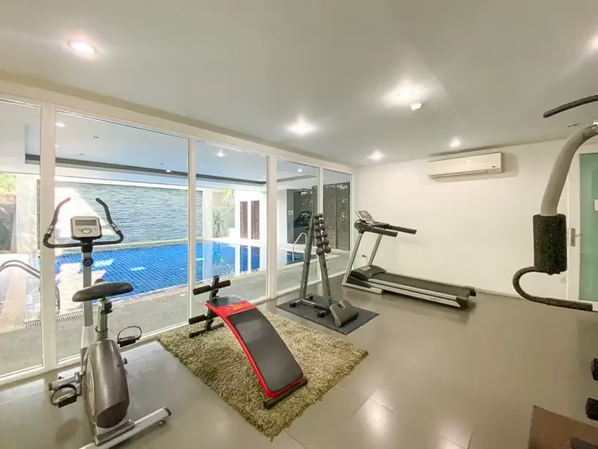 1 Bedroom Condo - Image 6