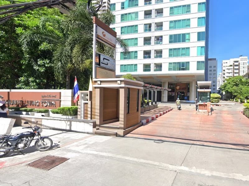 1 Bed Condo for Sale in Watthana
