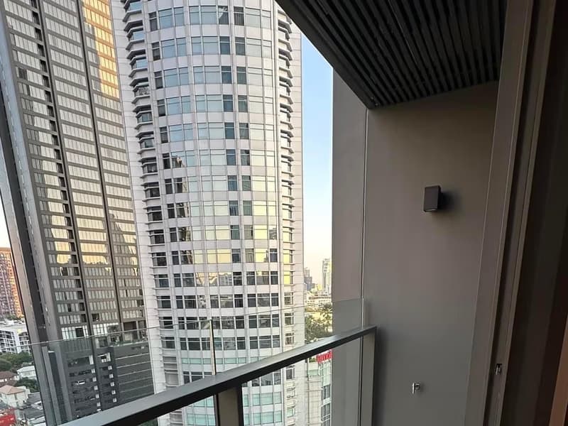 1 Bed Condo for Sale in Watthana