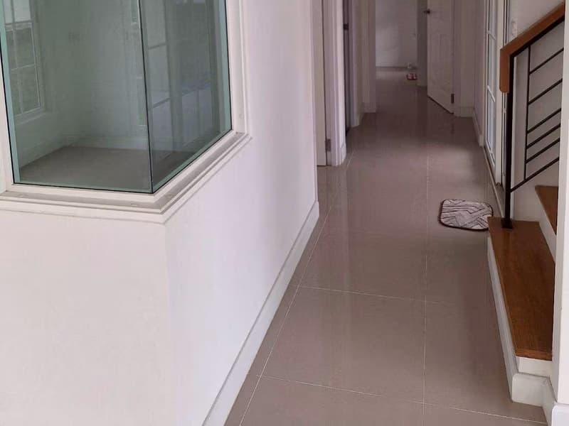 4 Bed House for Sale in Prawet
