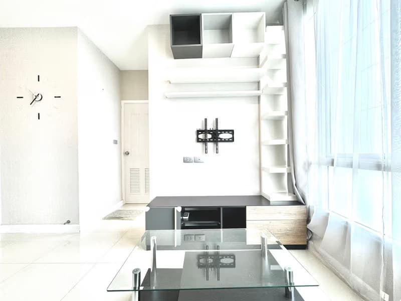 1 Bed Condo for Sale  Near Udom Suk BTS