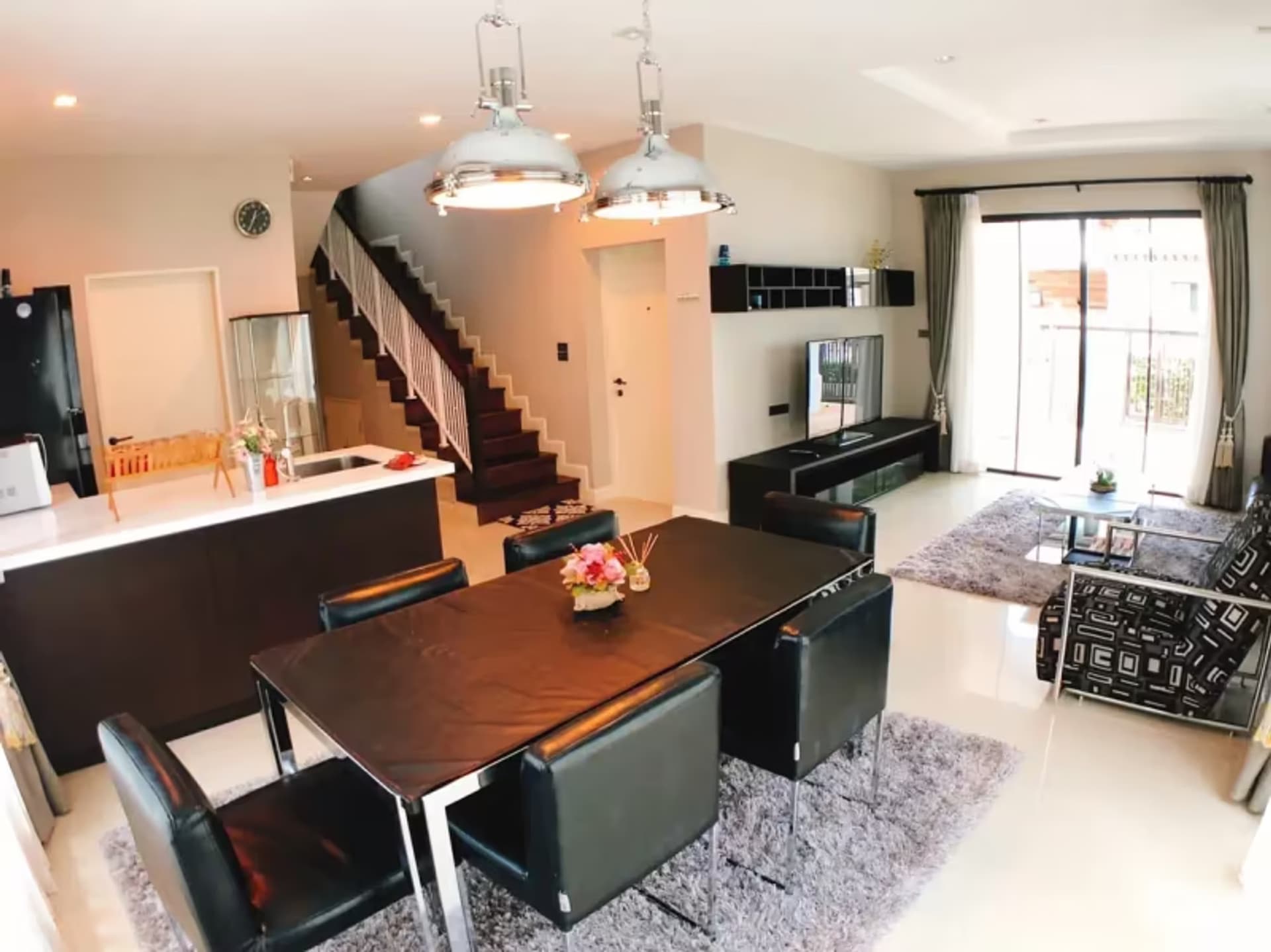 3 Bedroom House - Image 7
