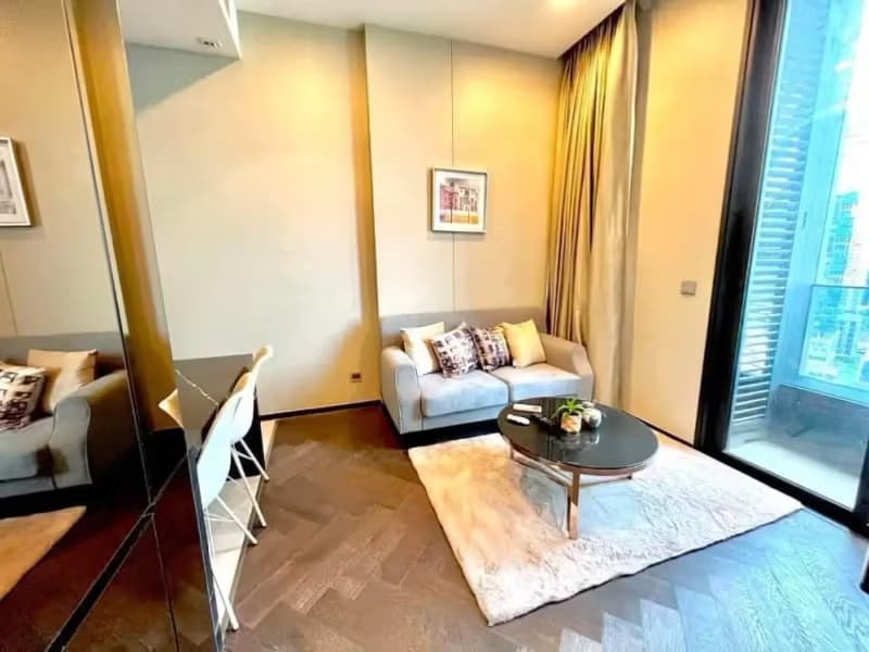 1 Bedroom Condo