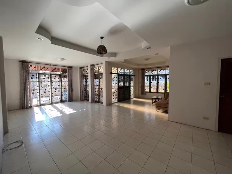 House for Sale in San Phi Suea, Mueang Chiang Mai.