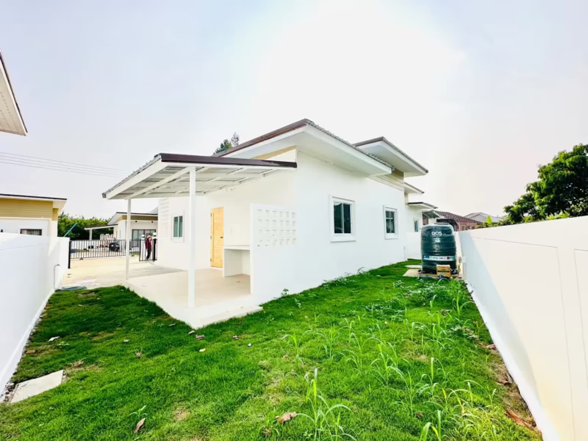 3 Bedroom House - Image 11