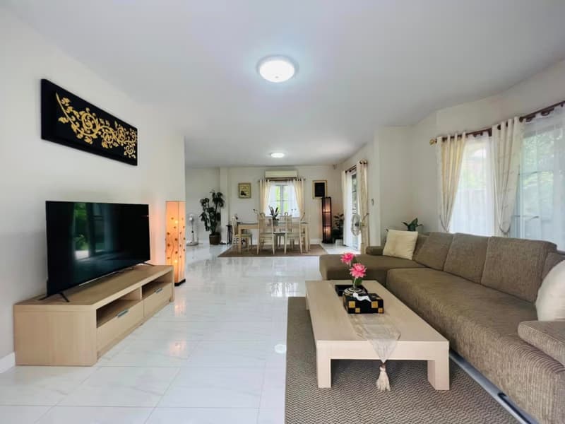 4 Bed House for Rent in Hang Dong