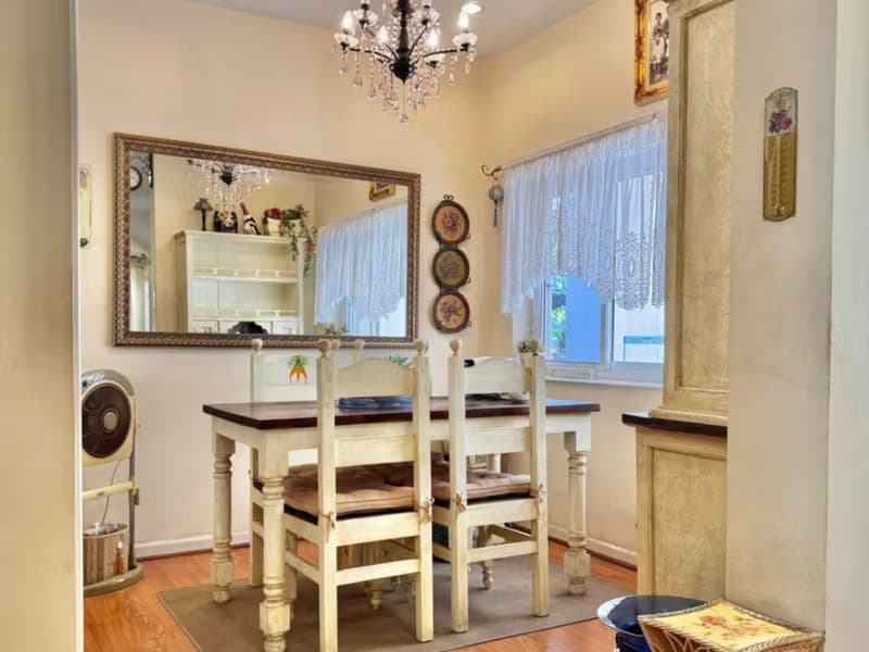 4 Bed House for Sale in Saraphi