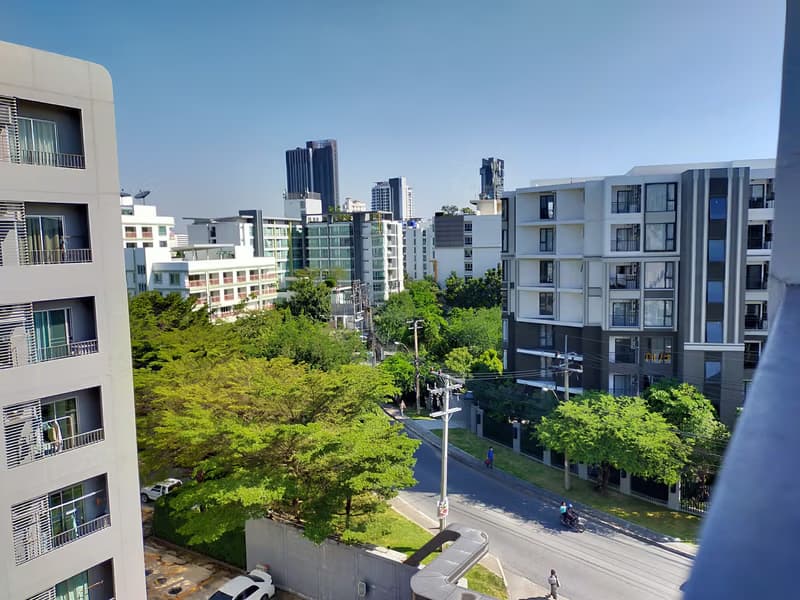 Condo for Rent at Elio Sukhumvit 64