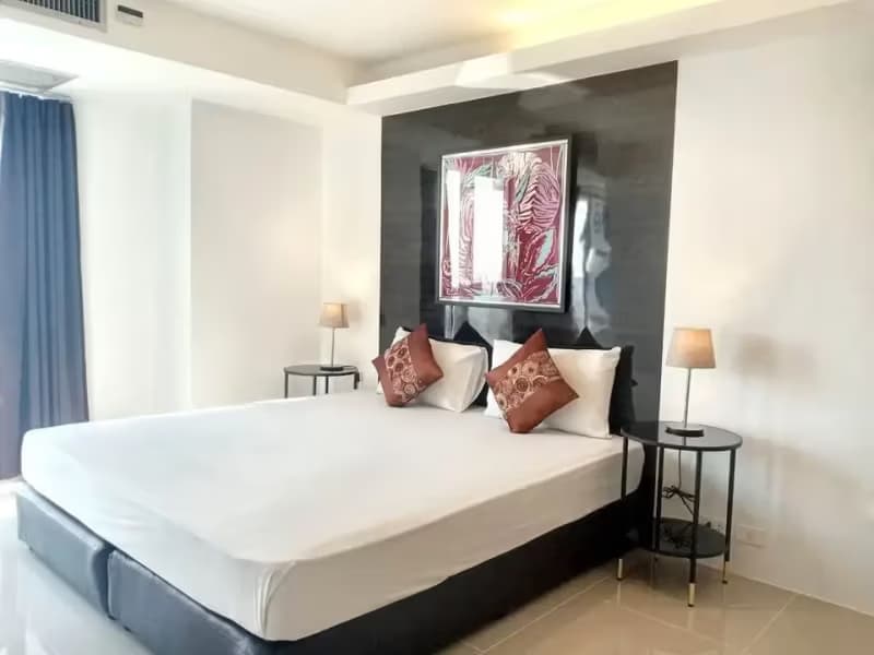 2 Bedroom Condo