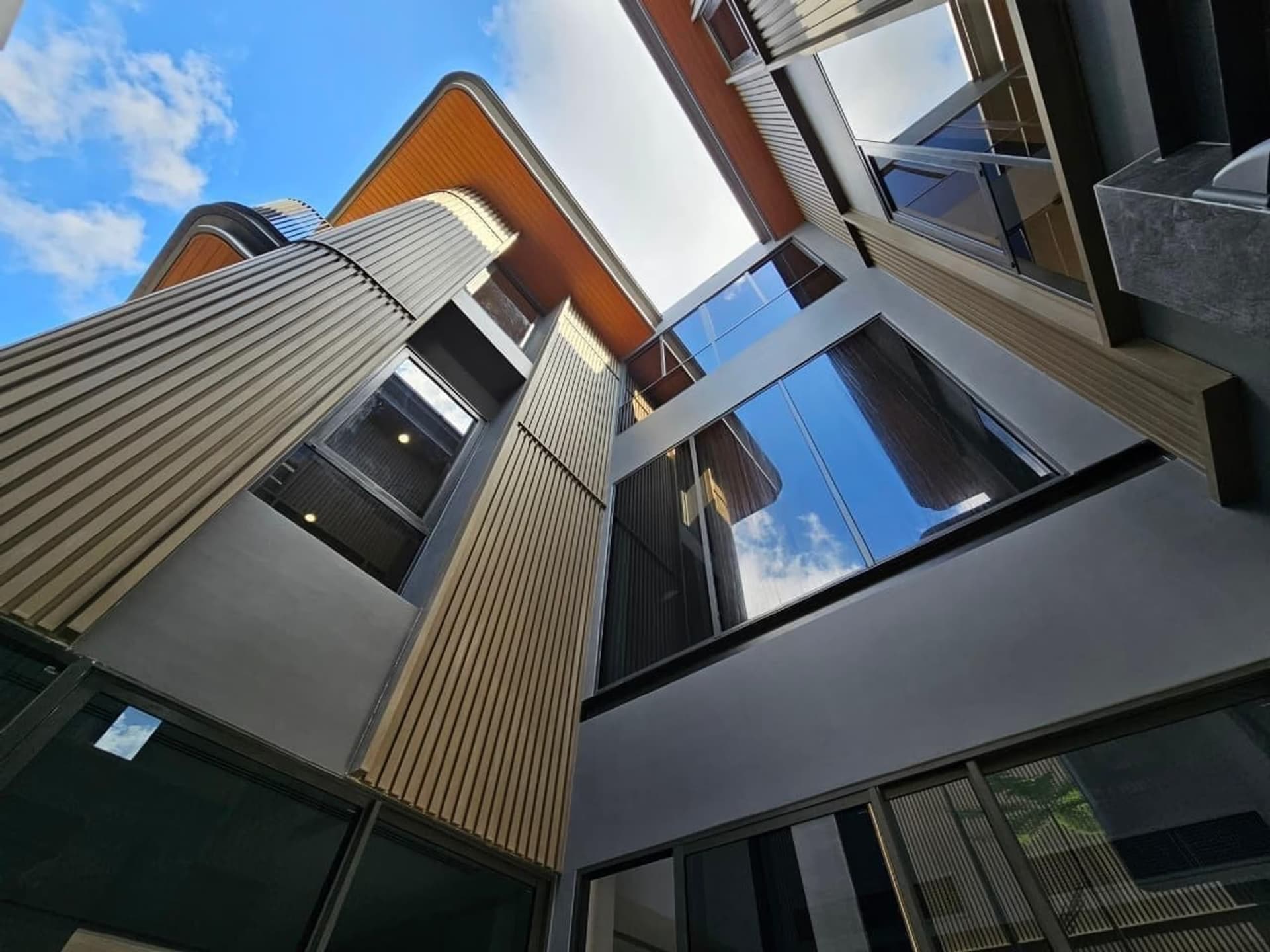 House for Rent, Sale at BuGaan Rama 9-Meng Jai - Image 2
