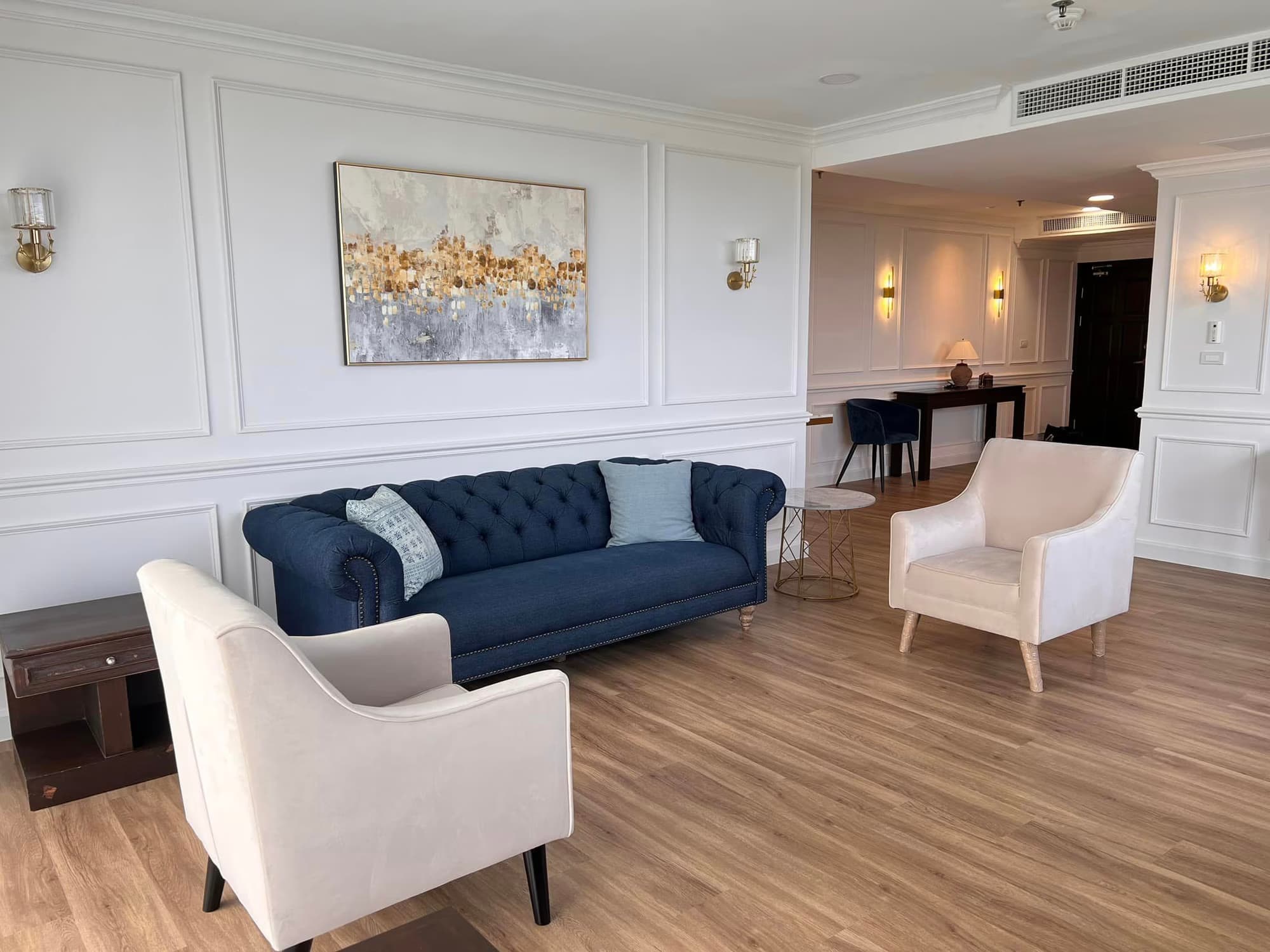 2 Bed Condo for Rent in Khlong Toei - Image 1