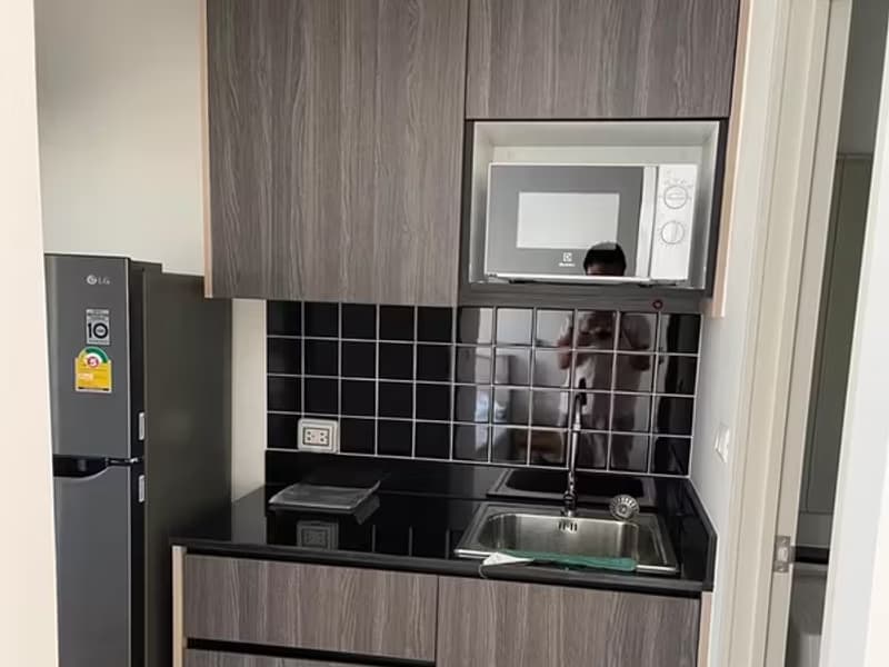 Studio for Sale in Mueang Samut Prakan