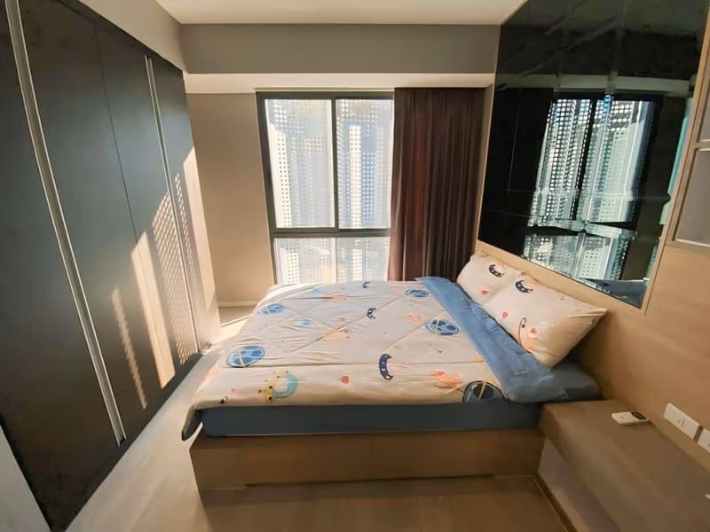 3 Bed Condo for Rent in Watthana