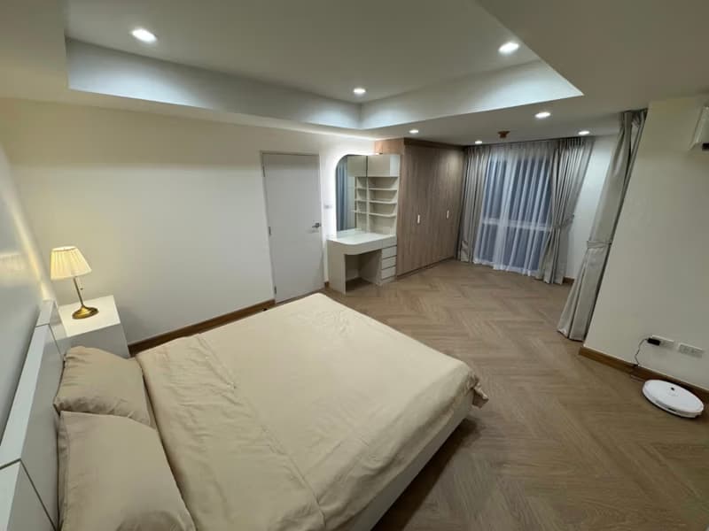 1 Bed Condo for Rent and Sale in Huai Khwang