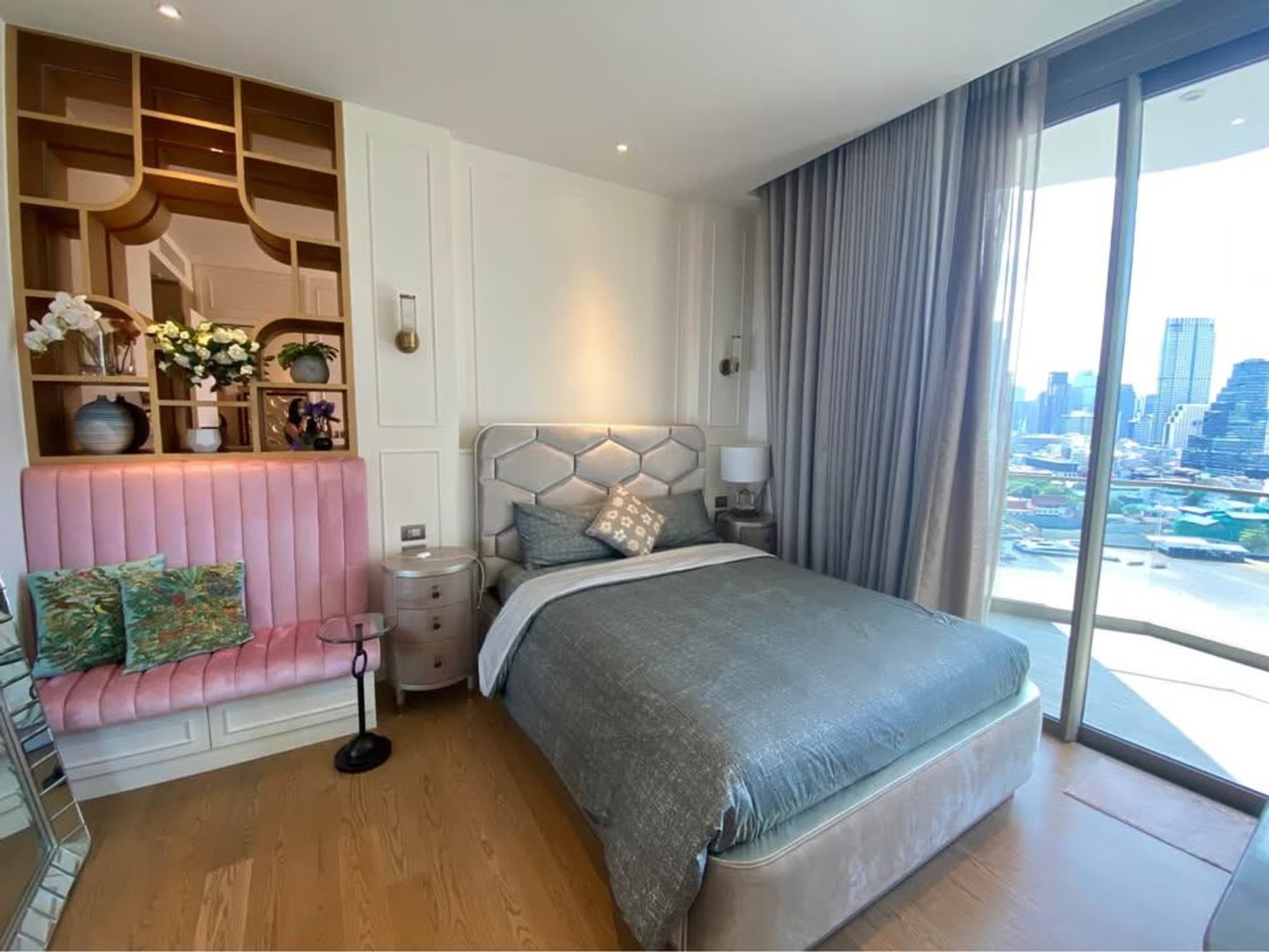 1 Bed Condo for Rent in Khlong San - Image 5