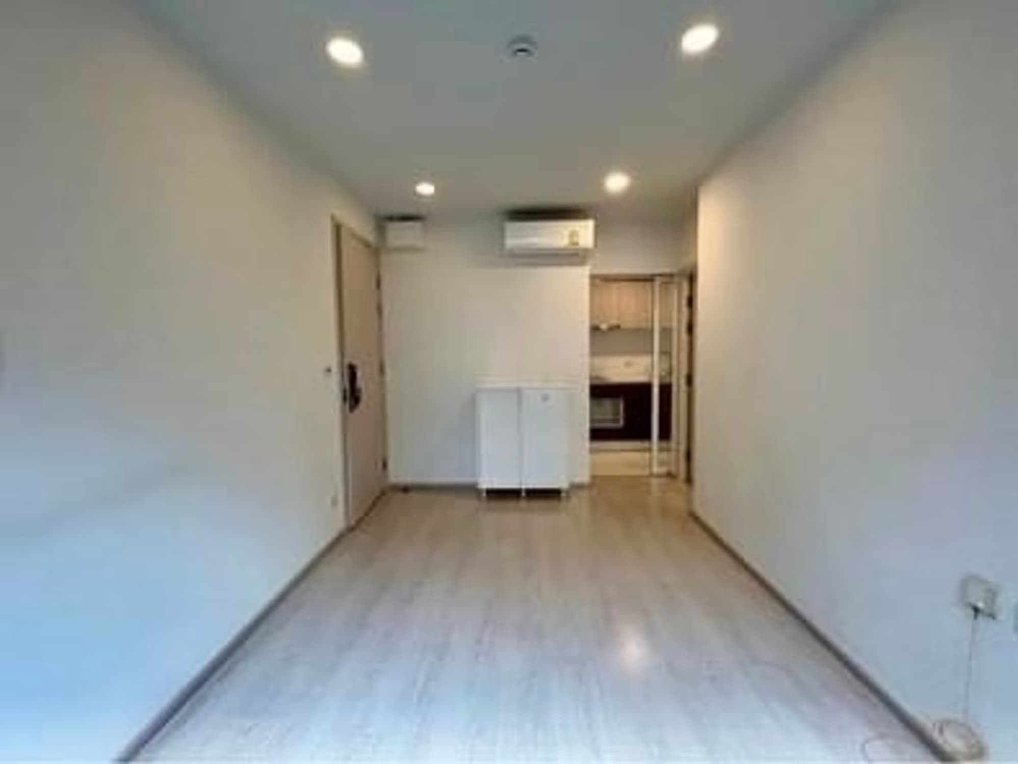 1 Bed Condo for Sale in Phra Khanong - Image 3