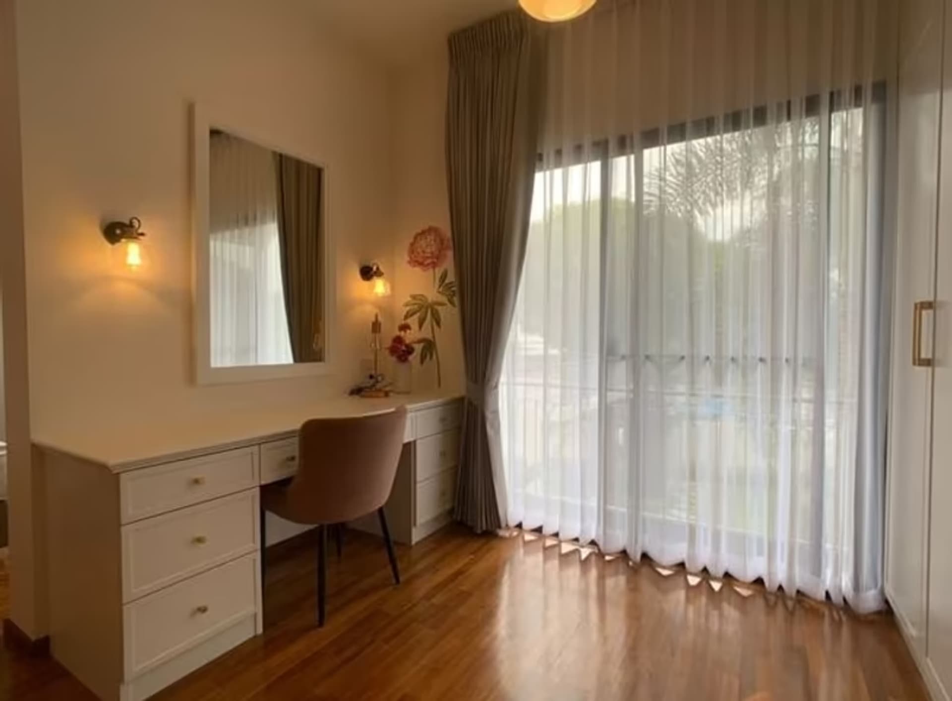 Pool Villa - Image 3