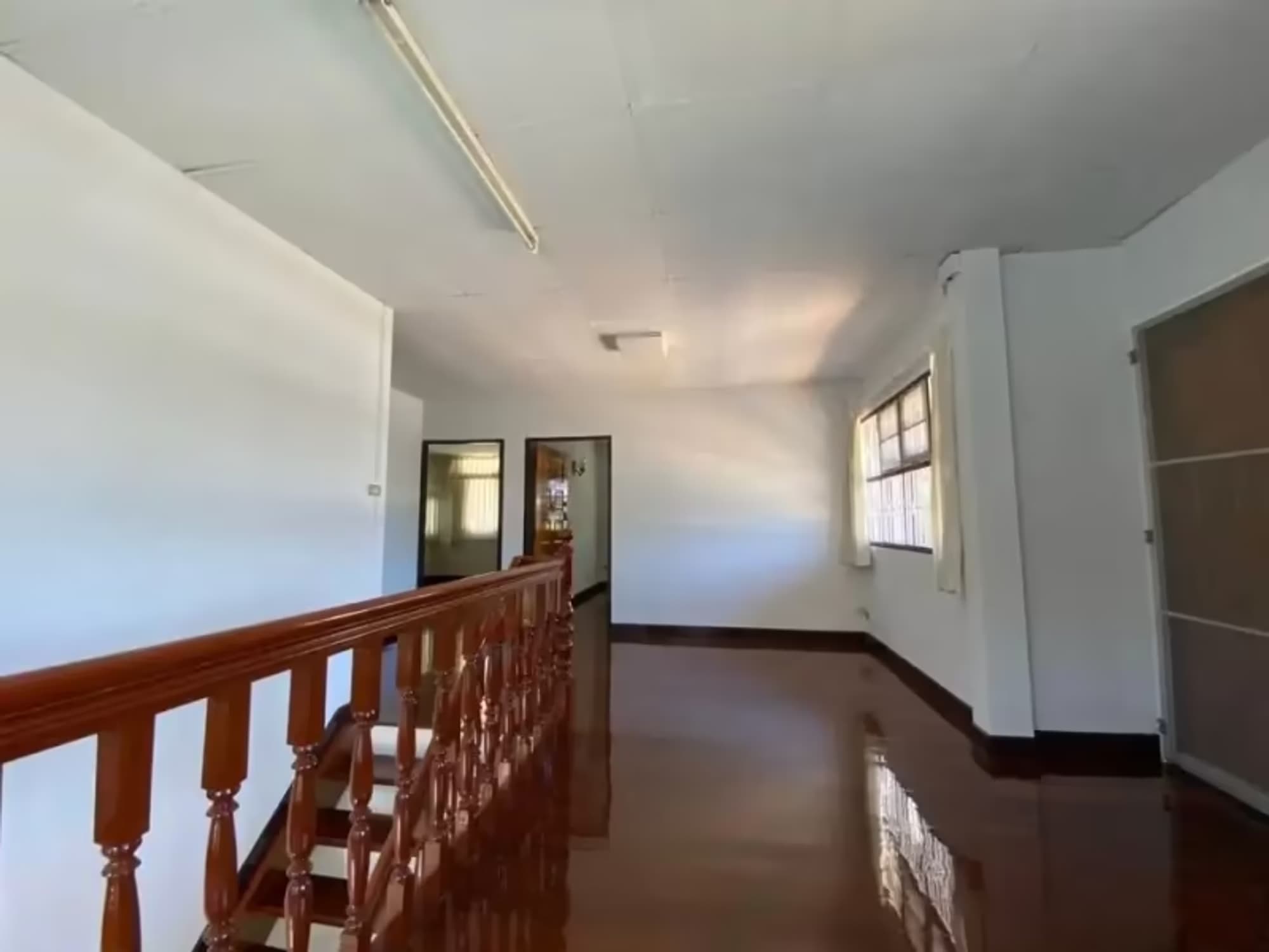 4 Bedroom House - Image 13