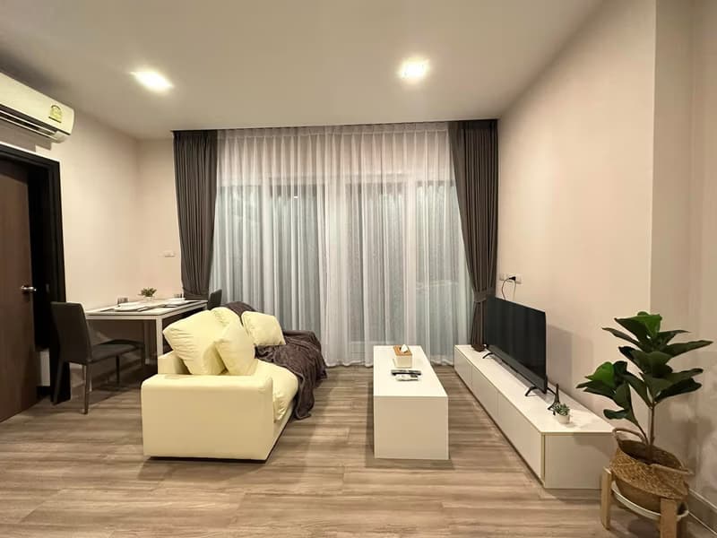 Condo for Rent at The Prio